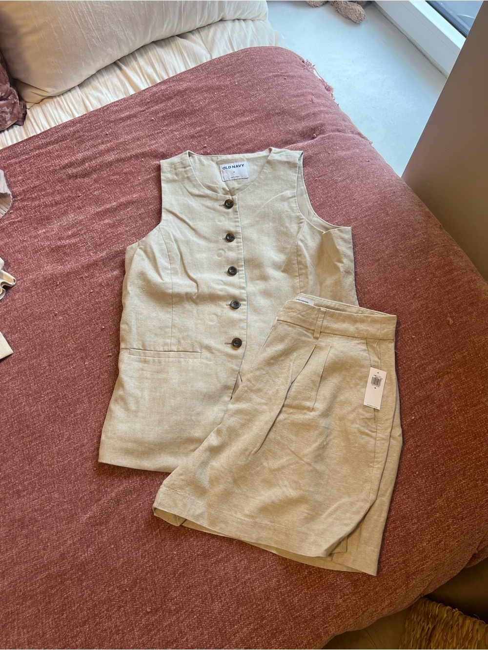 Old Navy Beige Linen Vest and Short Set
